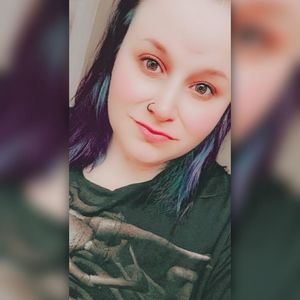 Meet your Posher, Lacey